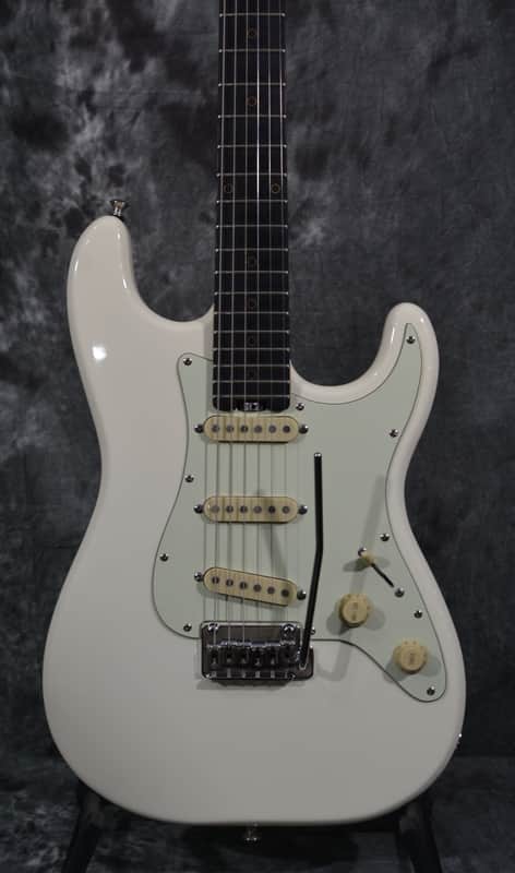 Schecter Nick Johnston Traditional SSS Atomic Snow Diamond Series