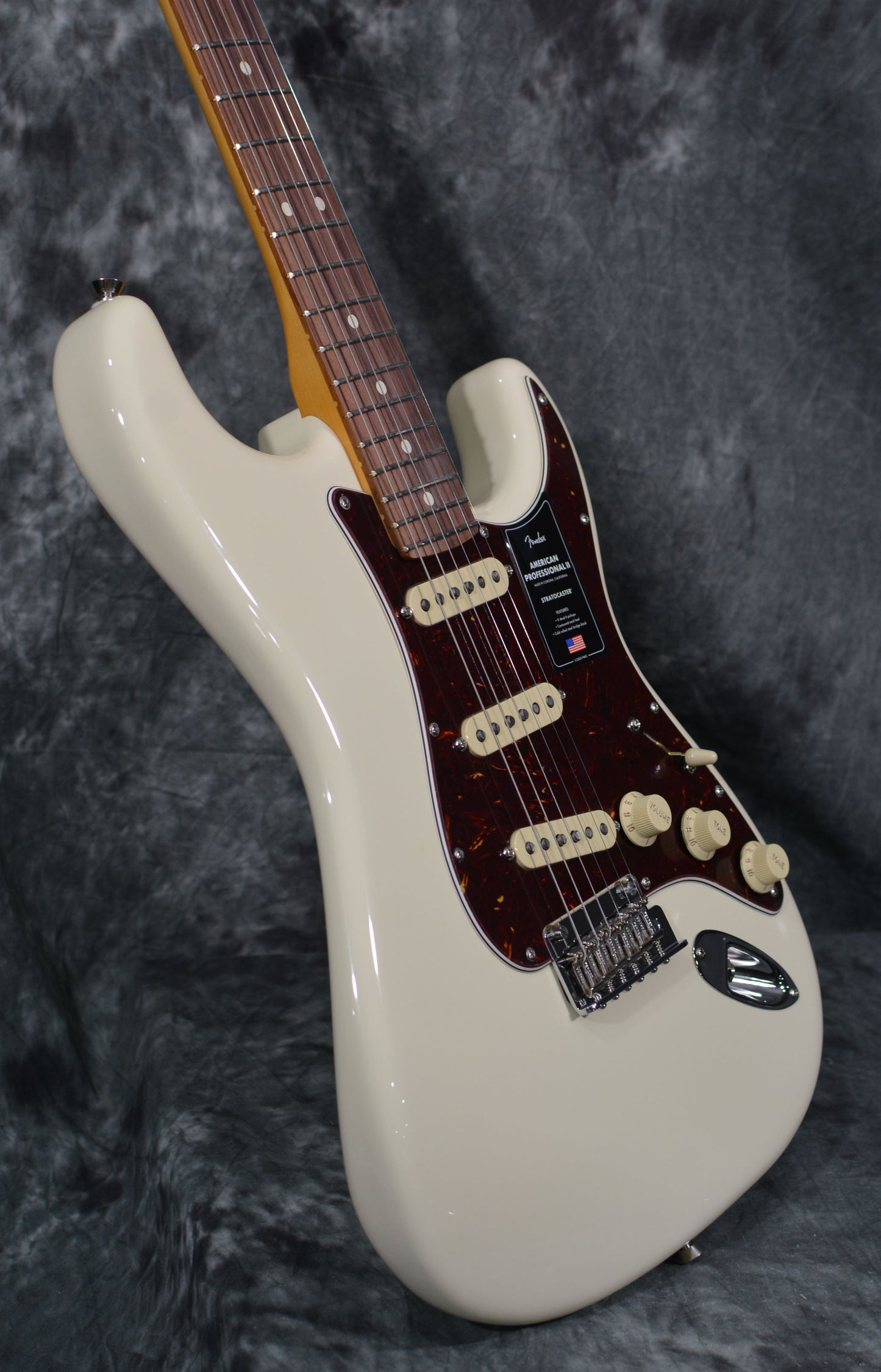 Fender American Professional II Stratocaster Olympic White Rosewood Board