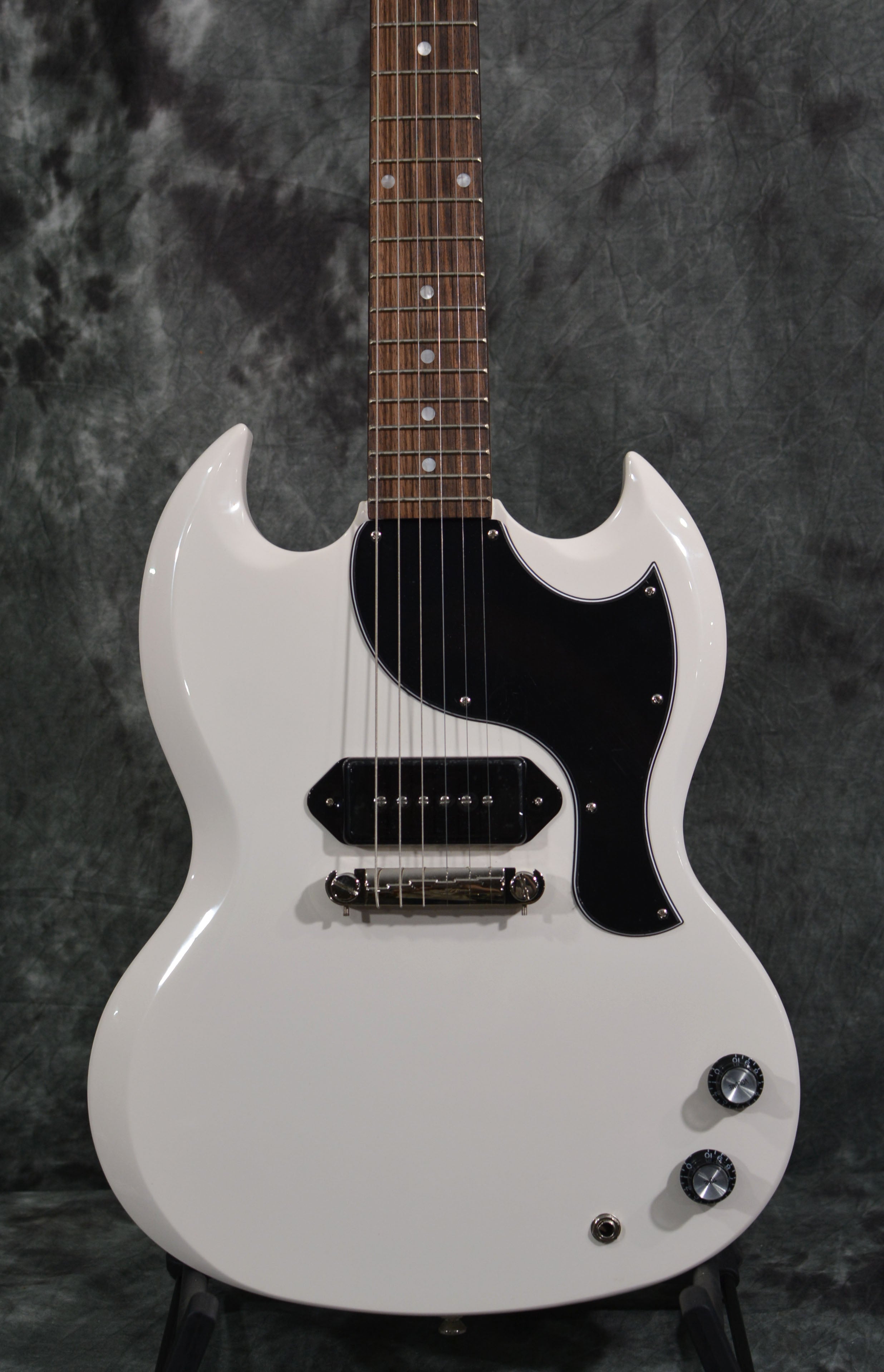 Epiphone Limited Edition YUNGBLUD SG Junior Classic White