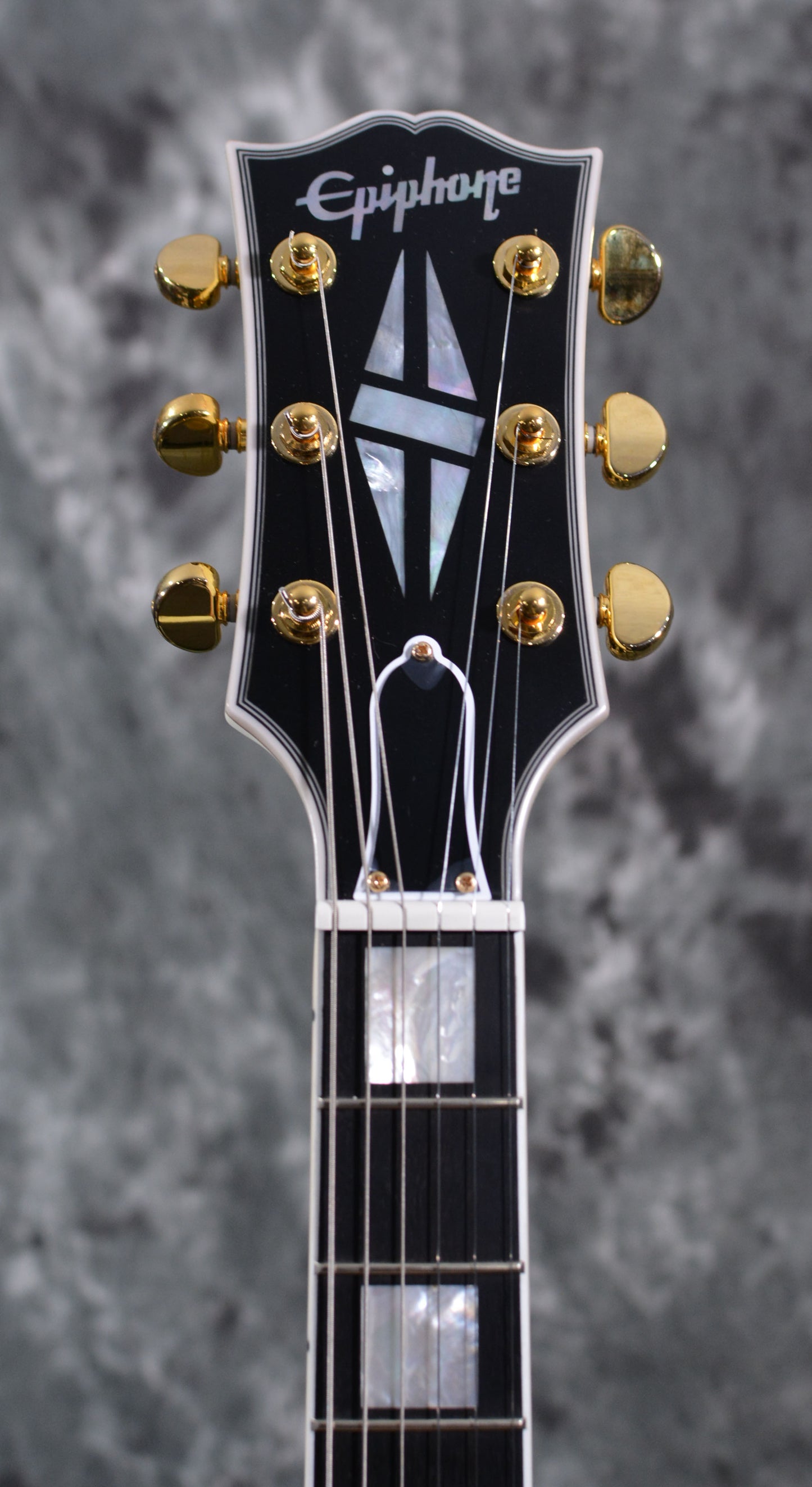 Epiphone Inspired by Gibson Custom 1959 ES-355 Classic White