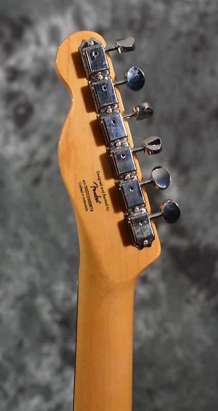 Squire Classic Vibe Custom Esquire Candy Apple Red
