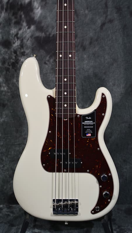 Fender American Professional II Precision Bass Olympic White