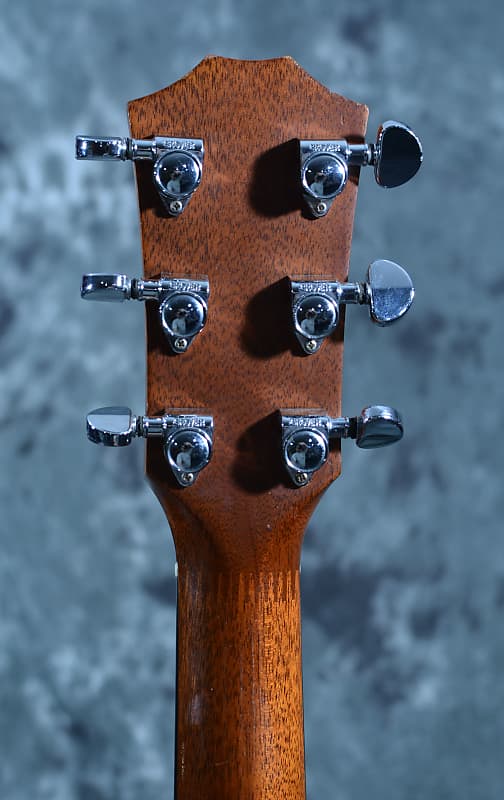 Taylor 310CE Cutaway Natural with Fishman Electronics