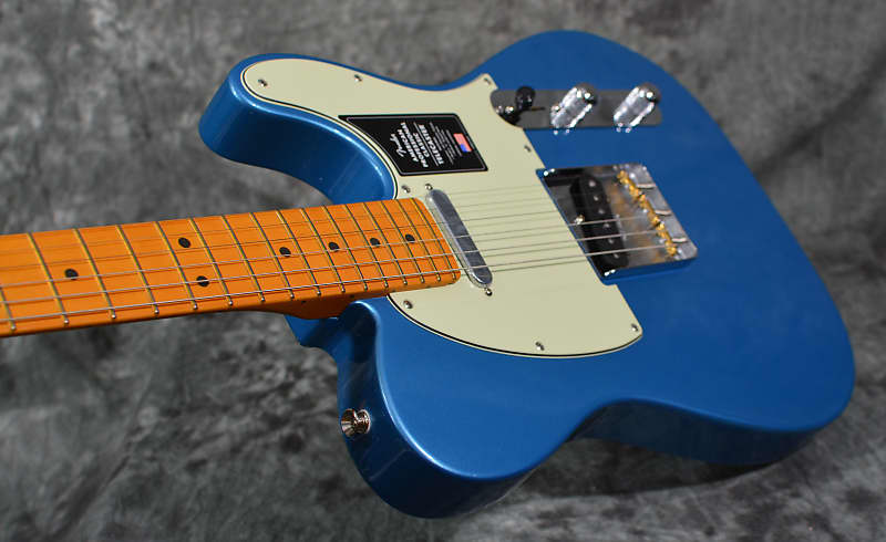Fender American Professional Classic Telecaster Faded Lake Placid Blue