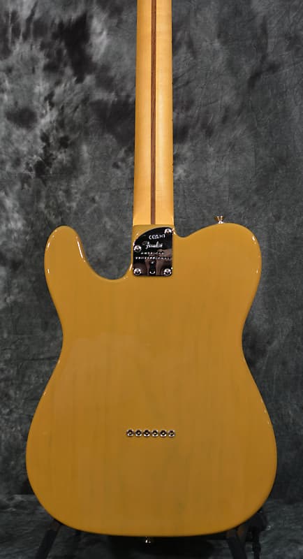Fender American Professional II Telecaster Butterscotch Blonde Black guard
