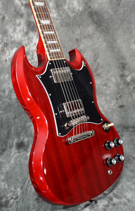 Epiphone SG Standard Batwing Guard Cherry