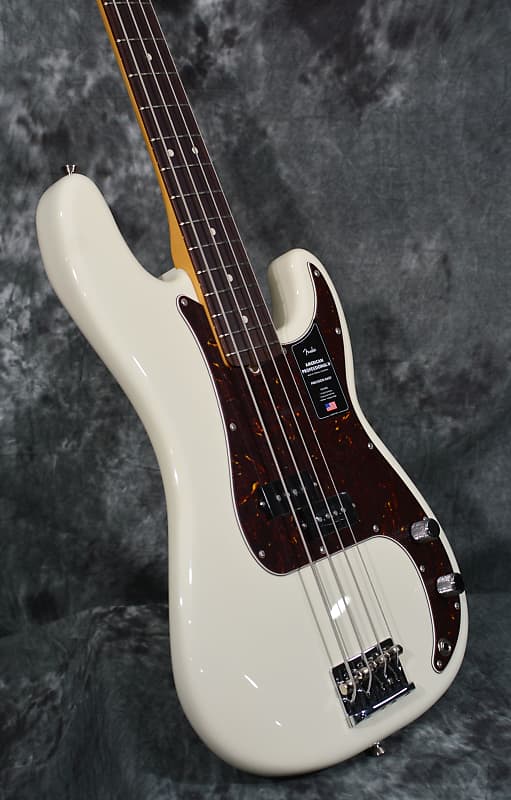 Fender American Professional II Precision Bass Olympic White