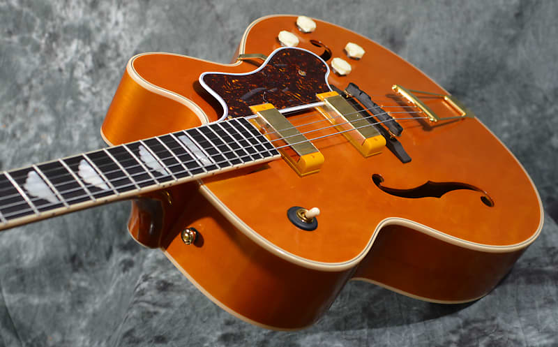 Epiphone 150th Anniversary Zephyr DeLuxe Regent Aged Antique Natural