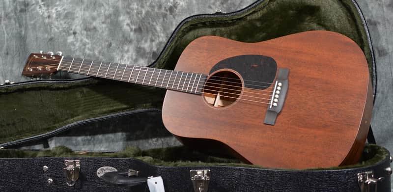 Martin D-17 Mahogany Body Dradnought