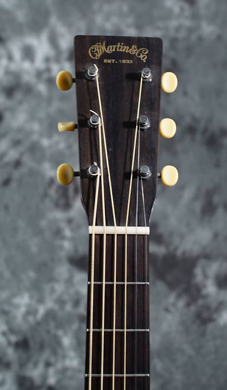 Martin DSS-17 Whiskey Sunset Dreadnought w/ Gigbag