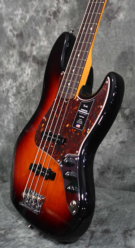 Fender American Professional II Jazz Bass 3-Color Sunburst