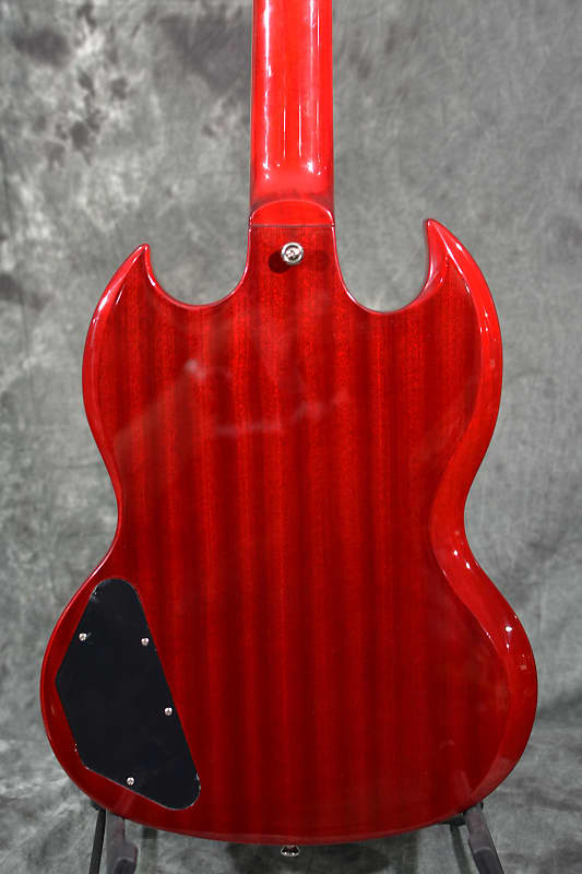 Epiphone SG Standard Batwing Guard Cherry