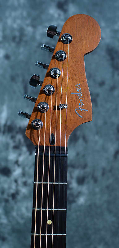 Fender Acoustasonic Standard Jazzmaster Aged Natural