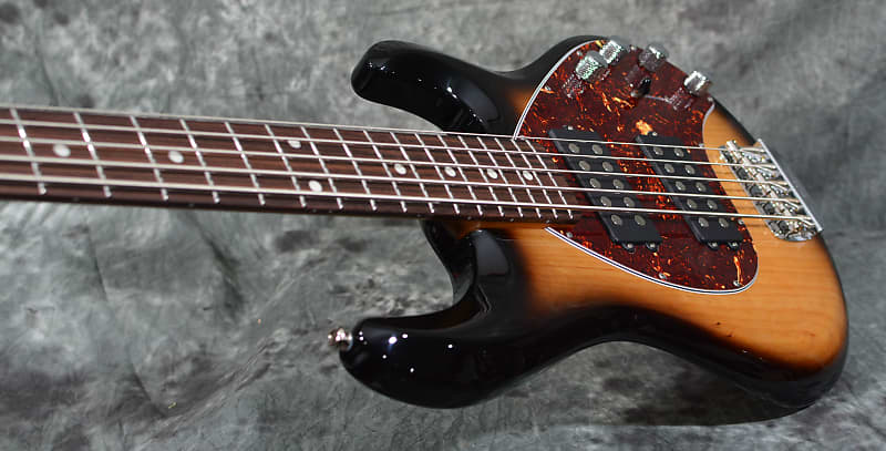 Ernie Ball Music Man StingRay5 Burnt Ends