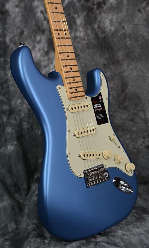 Fender American Performer Stratocaster Satin Lake Placid Blue