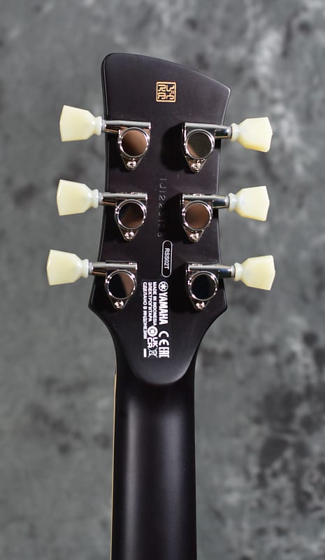 Yamaha Revstar Standard RSS02T
