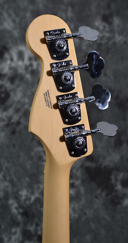 Fender Standard Jazz Bass Black 4-String