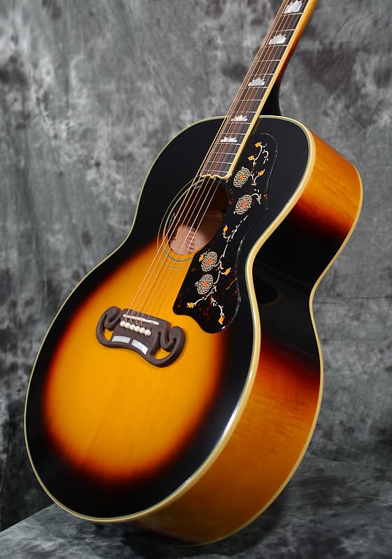 Epiphone 1957 SJ-200 Reissue Vintage Sunburst IBGC Redline Hardshell Case