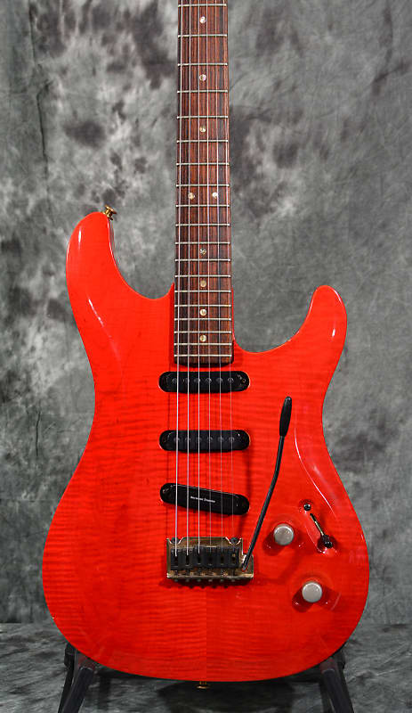 Peavey Falcon Custom Vintage 80s USA Flamed Maple Top