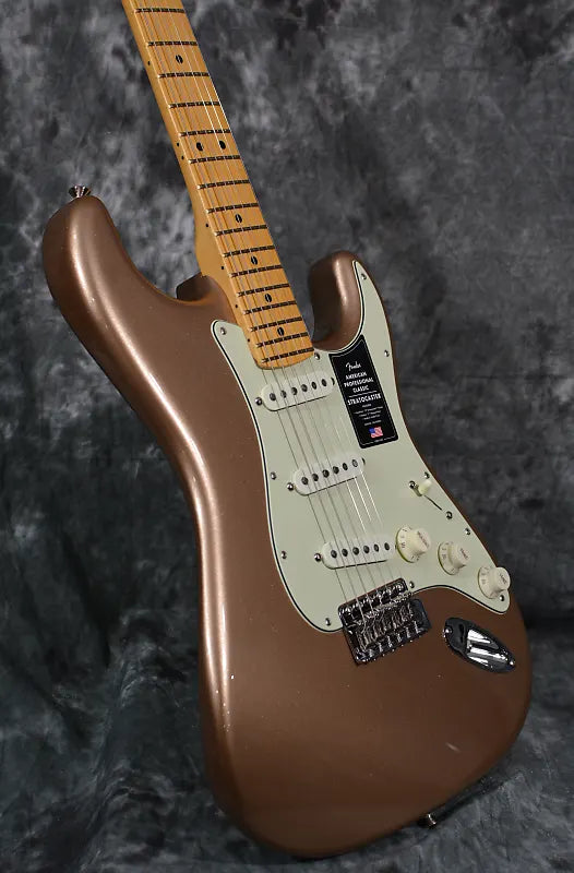 Fender American Professional Classic Stratocaster Faded Firmest Gold