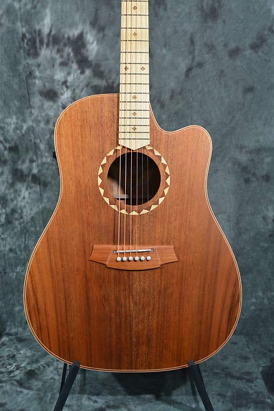 Cole Clark Fat Lady 2 Blackwood Dreadnought Cutaway