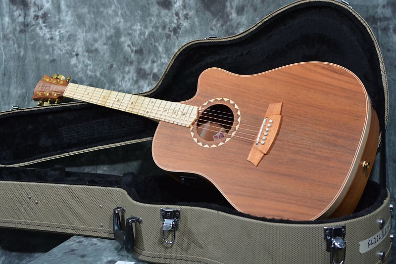 Cole Clark Fat Lady 2 Blackwood Dreadnought Cutaway