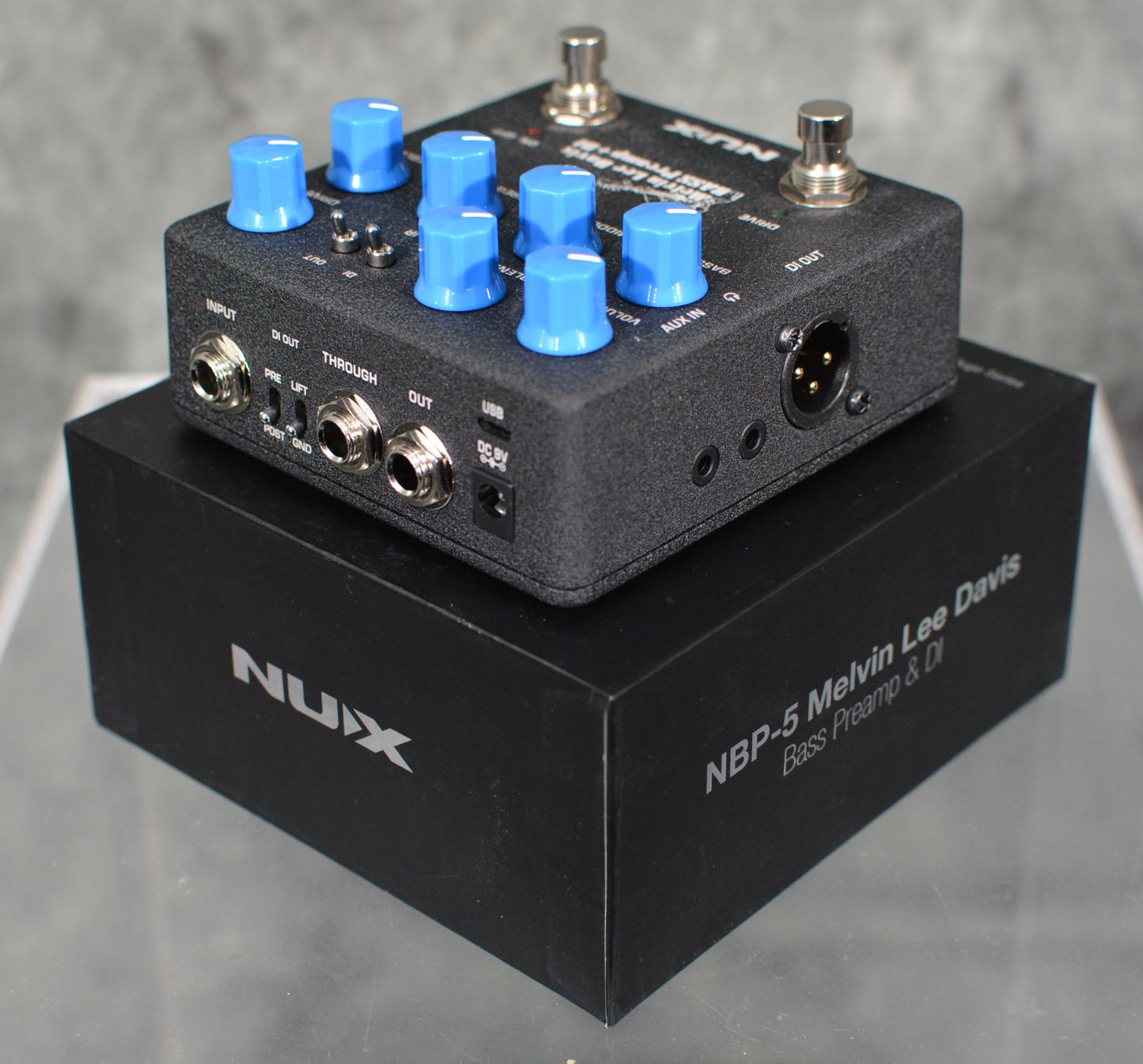 NuX NBP-5 Melvin Lee Davis Preamp and DI Bass Pedal