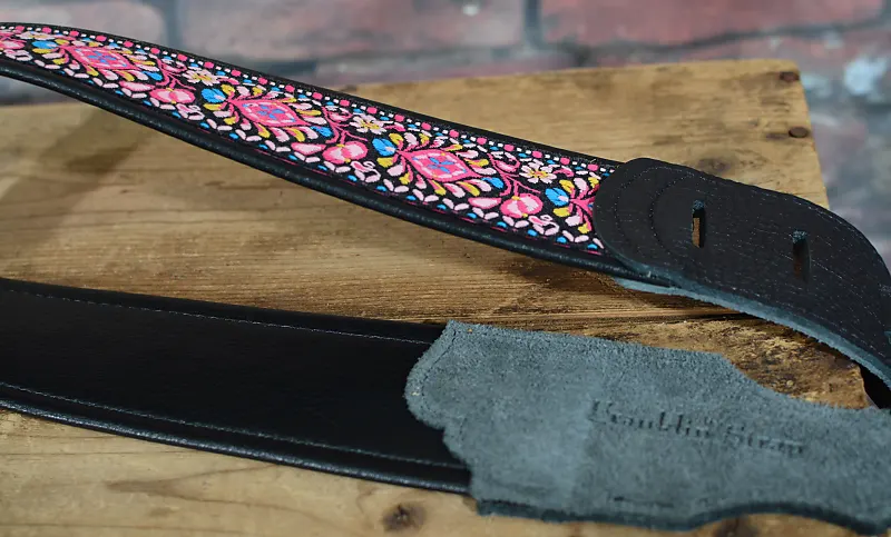 Franklin RFD-P Retro Folk Deluxe Guitar Strap Pink