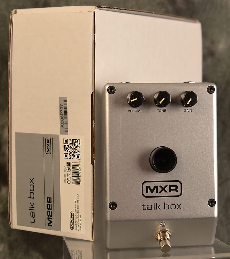 talk box pedal MXR M222 Talk Box w/ 8' surgical tube, mic stand clip, 18v power supply