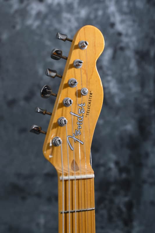 Fender American Vintage II 51 Telecaster Reissue 2024 Butterscotch Blackguard w Tweed Case