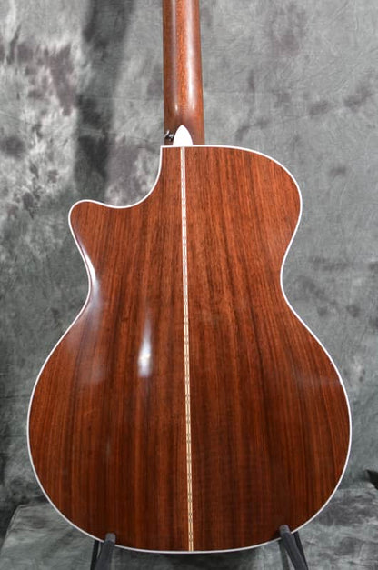 Martin Standard Series GPC-28E Cutaway with Fishman Electronics