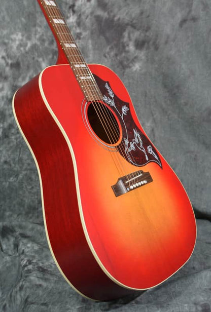 Gibson Hummingbird Special Satin Vintage Cherry Sunburst