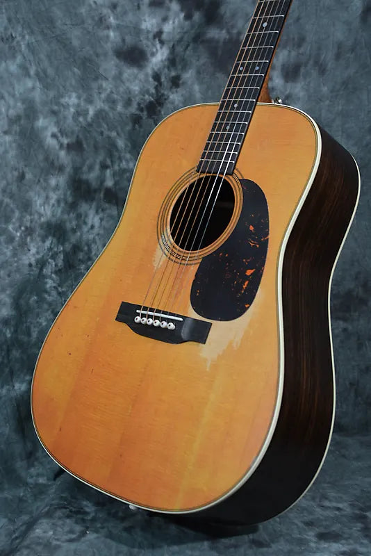 Martin D-28 Street Legend 2024 Distressed Natural