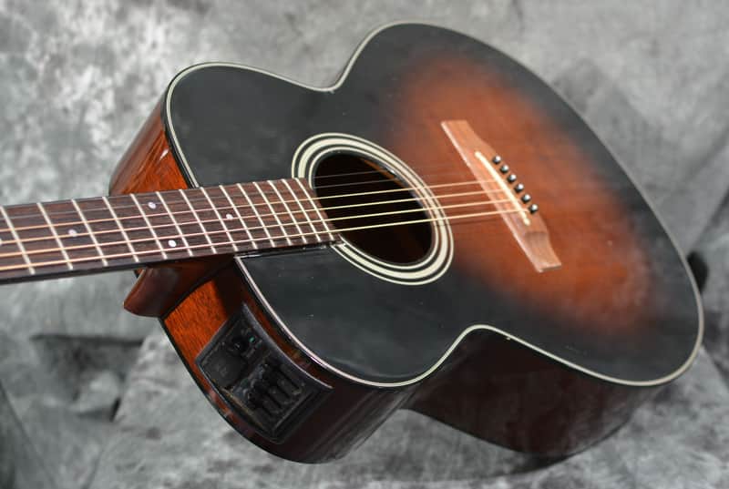 Takemine EF444S Tobacco Sunburst MIJ Graph-EX Preamp