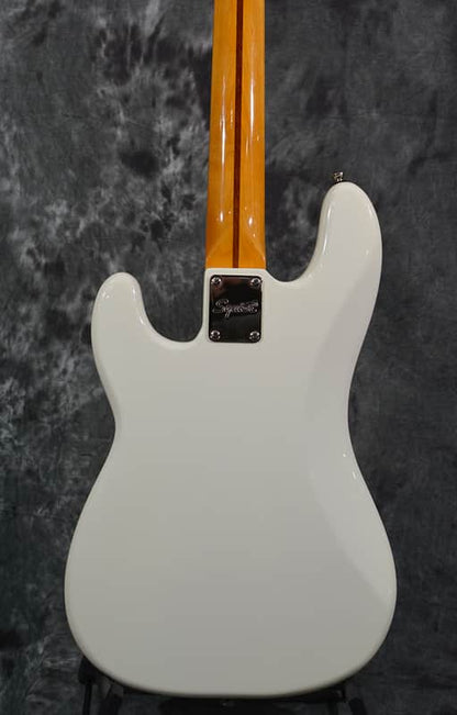 Squier Classic Vibe 60's Precision Bass Classic White Tortoise Guard