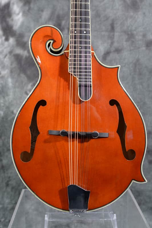 Michael Kelly Legacy Plus F Style Mandolin w Deluxe Hardshell Case