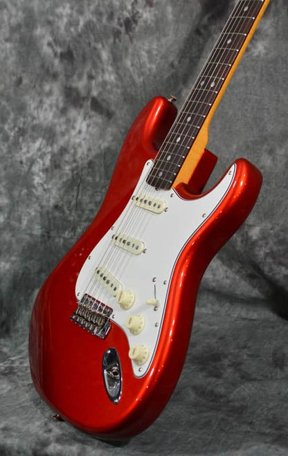 Fender American Vintage II 1965 Stratocaster Candy Apple Red