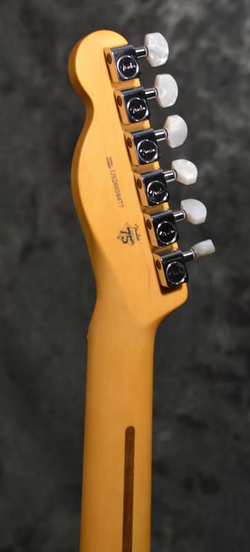 Fender 75TH Anniversary American Professional Classic Cabronita Telecaster Ice Blue Metallic