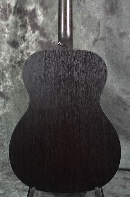 Martin 17 Series 000-17E Black Smoke Auditorium Body