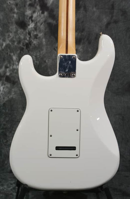 Fender Player Stratocaster HSS 2021 White