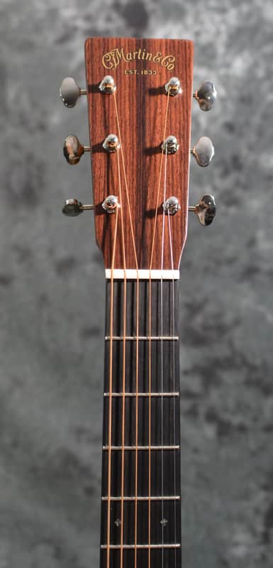 Martin 17 Series D-17 Dreadnought Mahogany