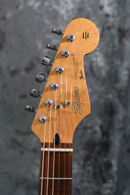 Squier Waynes World Limited Edition Fender Japan Stratocaster Vintage 1992 Olympic White