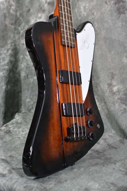 Epiphone Thunderbird IV 4 string Bass Vintage Sunburst w Deluxe Factory Hardshell Case