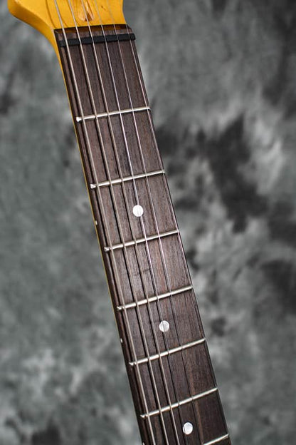 Vintage V62 Icon series Tele Distressed White Blonde relic finish