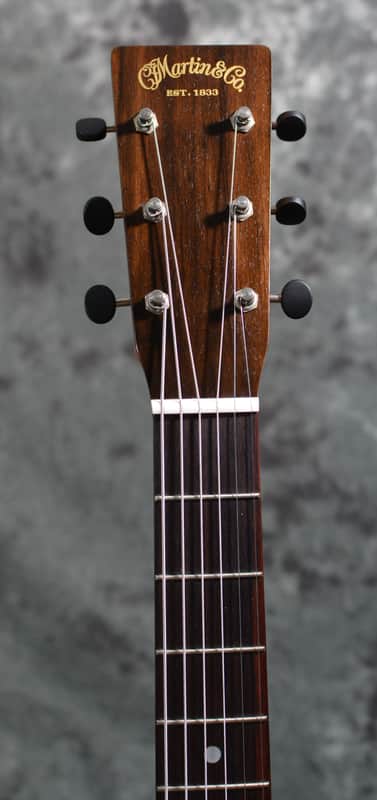 Martin 17 Series 000-17 Whiskey Sunset Auditorium Body