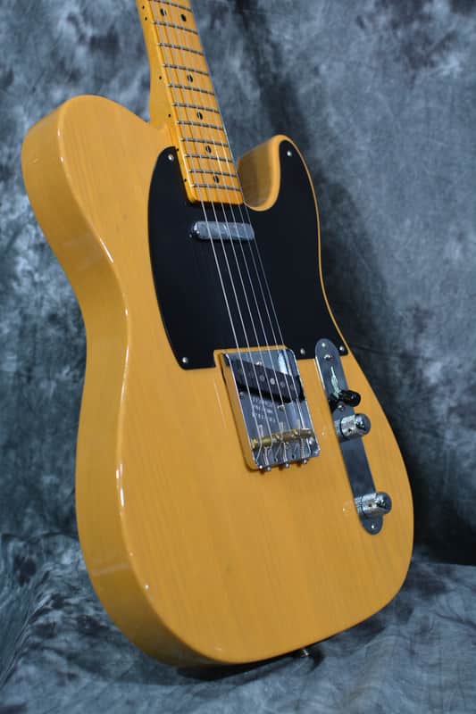 Fender American Vintage II 51 Telecaster Reissue 2024 Butterscotch Blackguard w Tweed Case