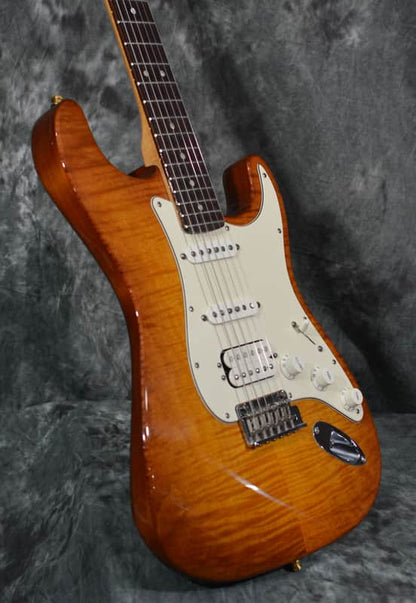 Fender Select 2012 HSS Stratocaster Figured Antique Burst