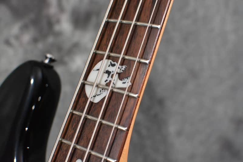 Squier Frank Bello Signature P Jazz Bass Skull Graphic w Deluxe Gigbag