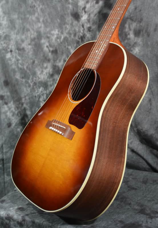 Gibson J-45 Walnut Studio Walnut Burst