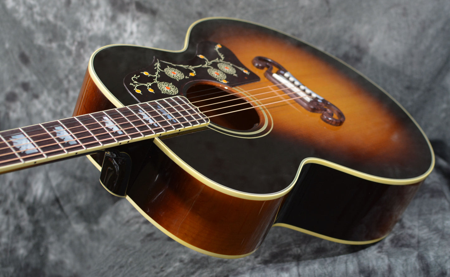 Gibson SJ-200 Original Vintage sunburst